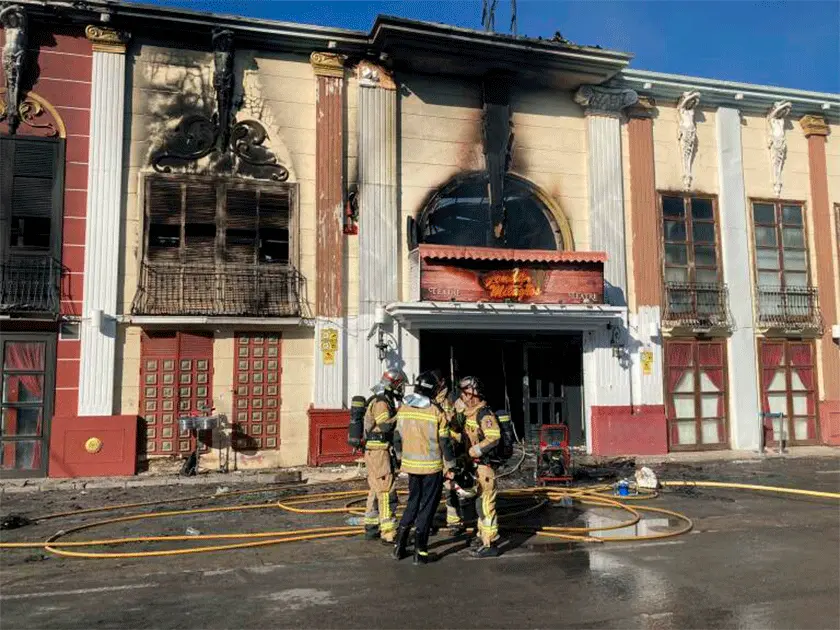 Teatre-Incendio_NoticiaAmpliada_NoticiaAmpliada_NoticiaAmpliada