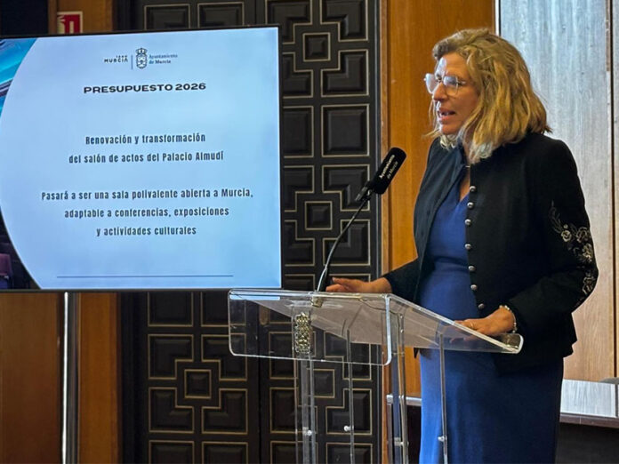 La concejal de Gobierno Abierto, Promoción Económica y Empleo, Mercedes Bernabé