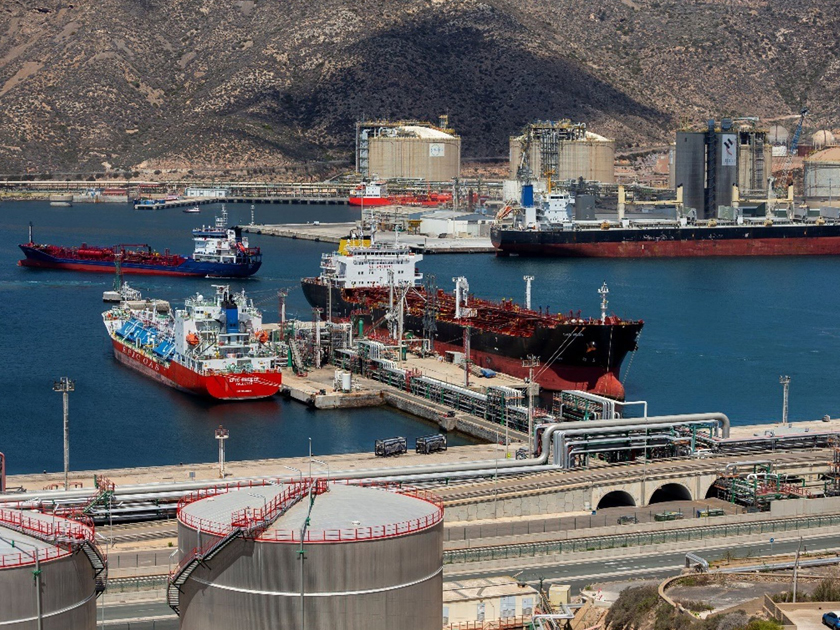 barco, Puerto de Cartagena, Ministerio de Transporte, dársena, buque, cargueros, atraque, amarre, muelle, carguero, avería barco, reparación