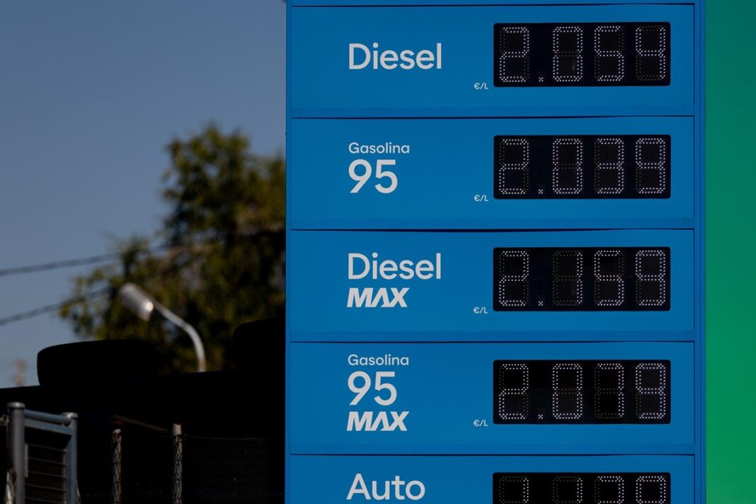 GASOLINA