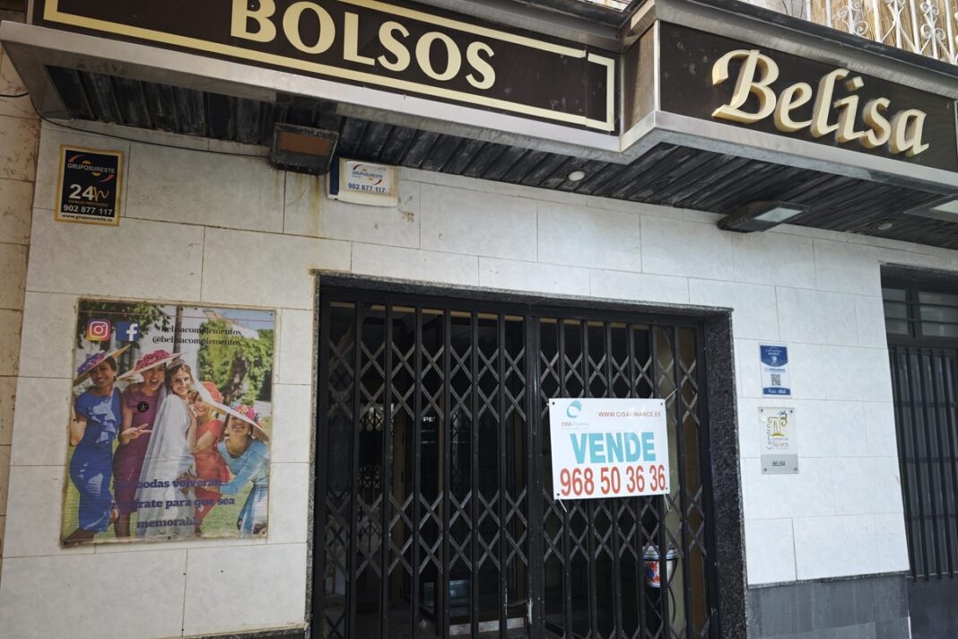 PEQUEÑO COMERCIO